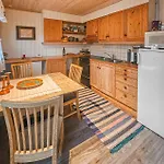 4 Bedroom Stunning In *