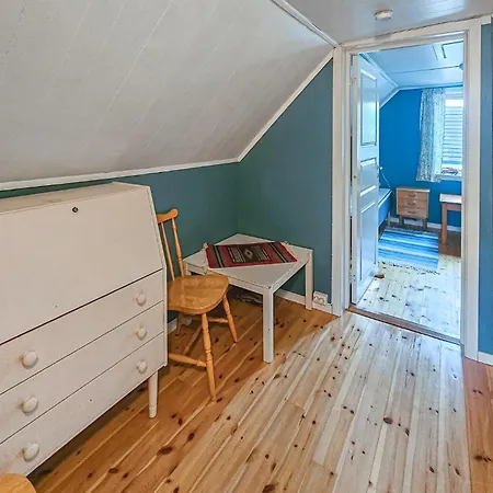 度假居 4 Bedroom Stunning In Skjeberg