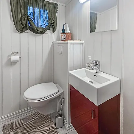 4 Bedroom Stunning In *