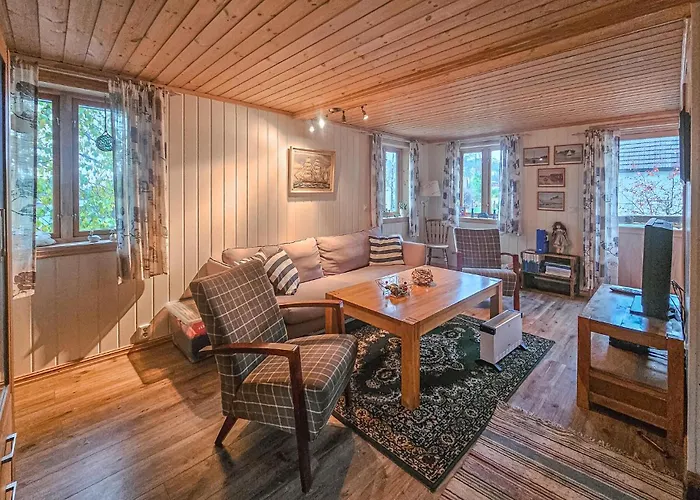 4 Bedroom Stunning In Skjeberg