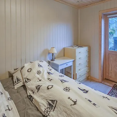 4 Bedroom Stunning In Skjeberg * Berg (Ostfold)